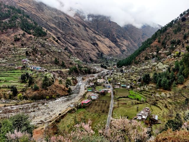 Tirthan River Valley